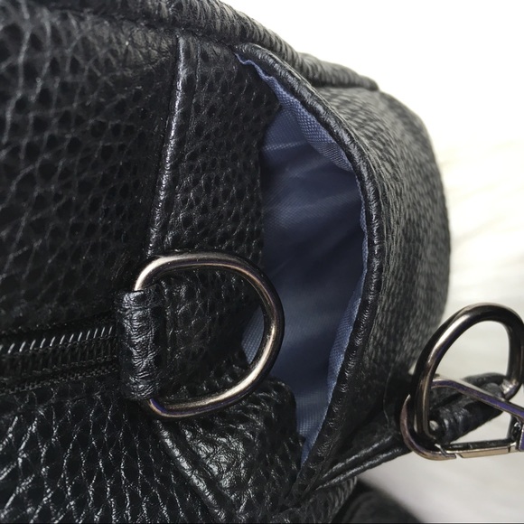 Black and red mini backpack - Picture 6 of 6